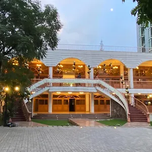 De Leopol Addis-Abeba